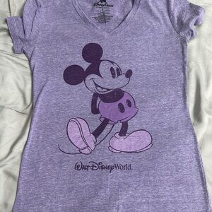 RARE Mickey Mouse Disney Parks Exclusive Women’s Purple T-Shirt Size Small